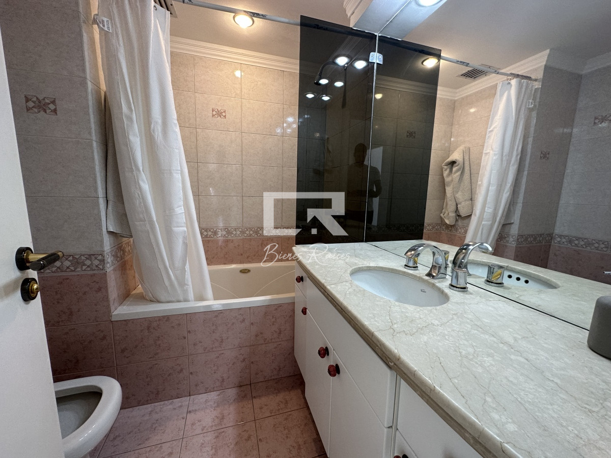 Apartamento ID.608 - EN VENTA 3 DORMITORIOS 2 EN SUITE !!!