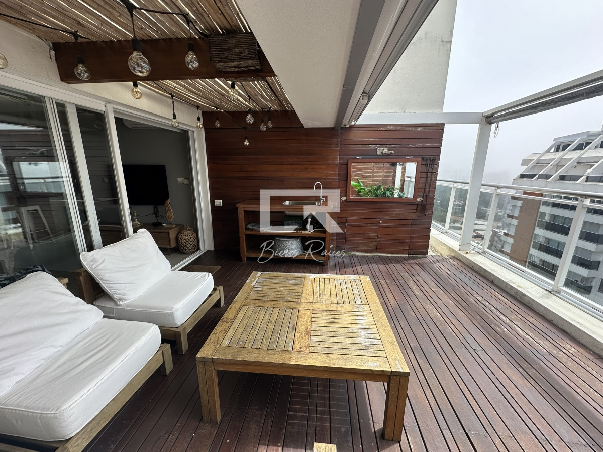 Apartamento ID.499 - ALQUILER  3 DORMITORIOS PENT HOUSE, ESPECTACULAR VISTA
