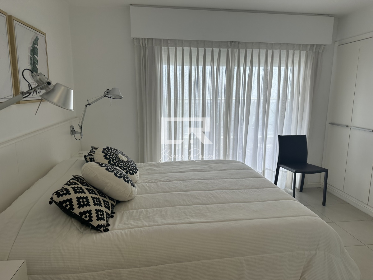 Apartamento ID.499 - ALQUILER  3 DORMITORIOS PENT HOUSE, ESPECTACULAR VISTA