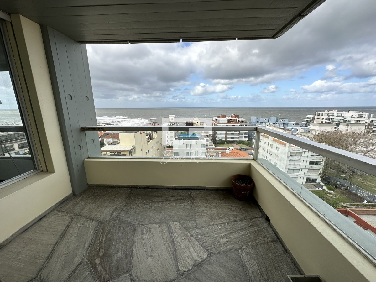 Apartamento ID.215 - VENTA 3 DORMITORIOS EN LA PENINSULA PUNTA DEL ESTE