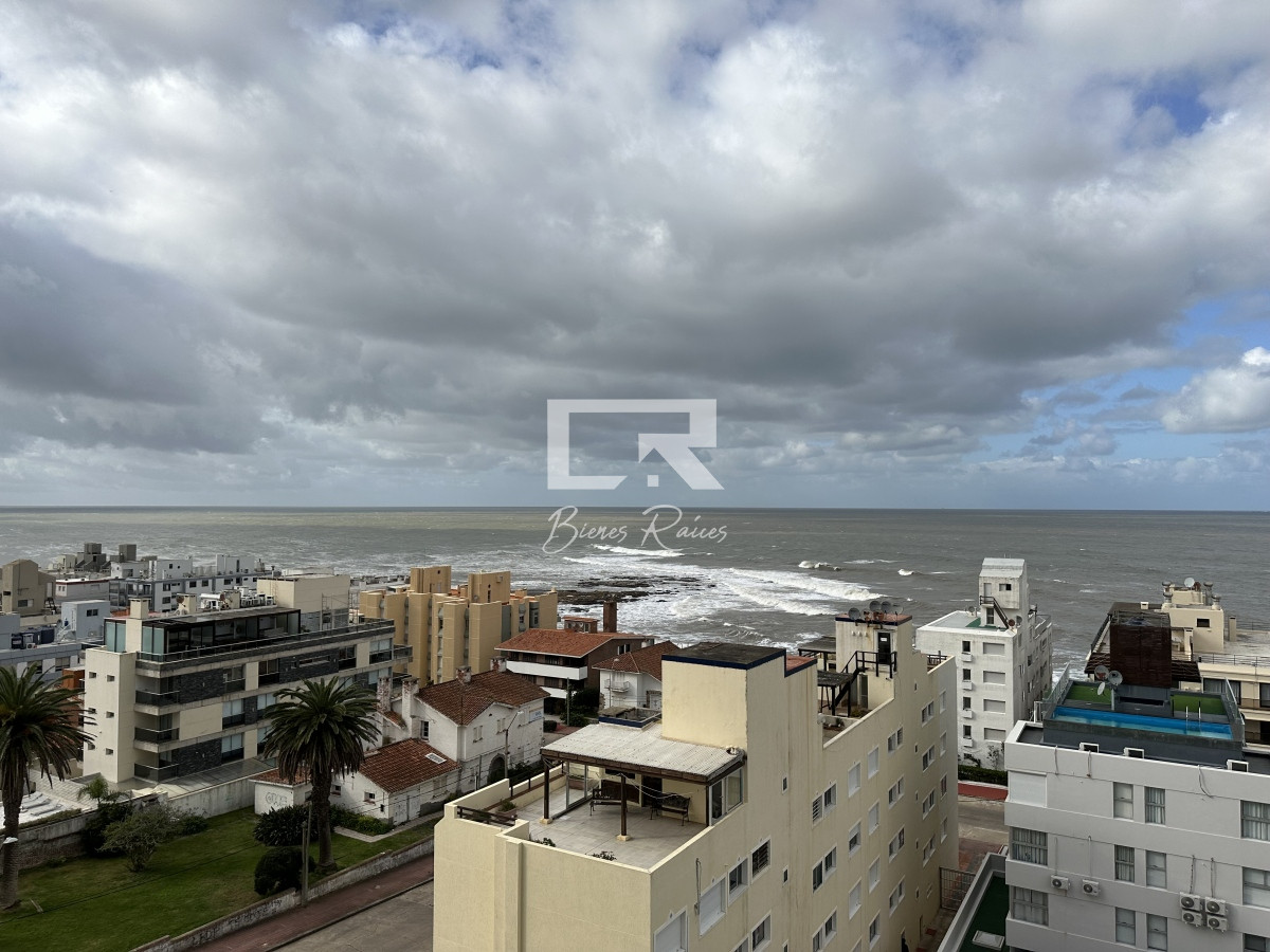 Apartamento ID.215 - VENTA 3 DORMITORIOS EN LA PENINSULA PUNTA DEL ESTE