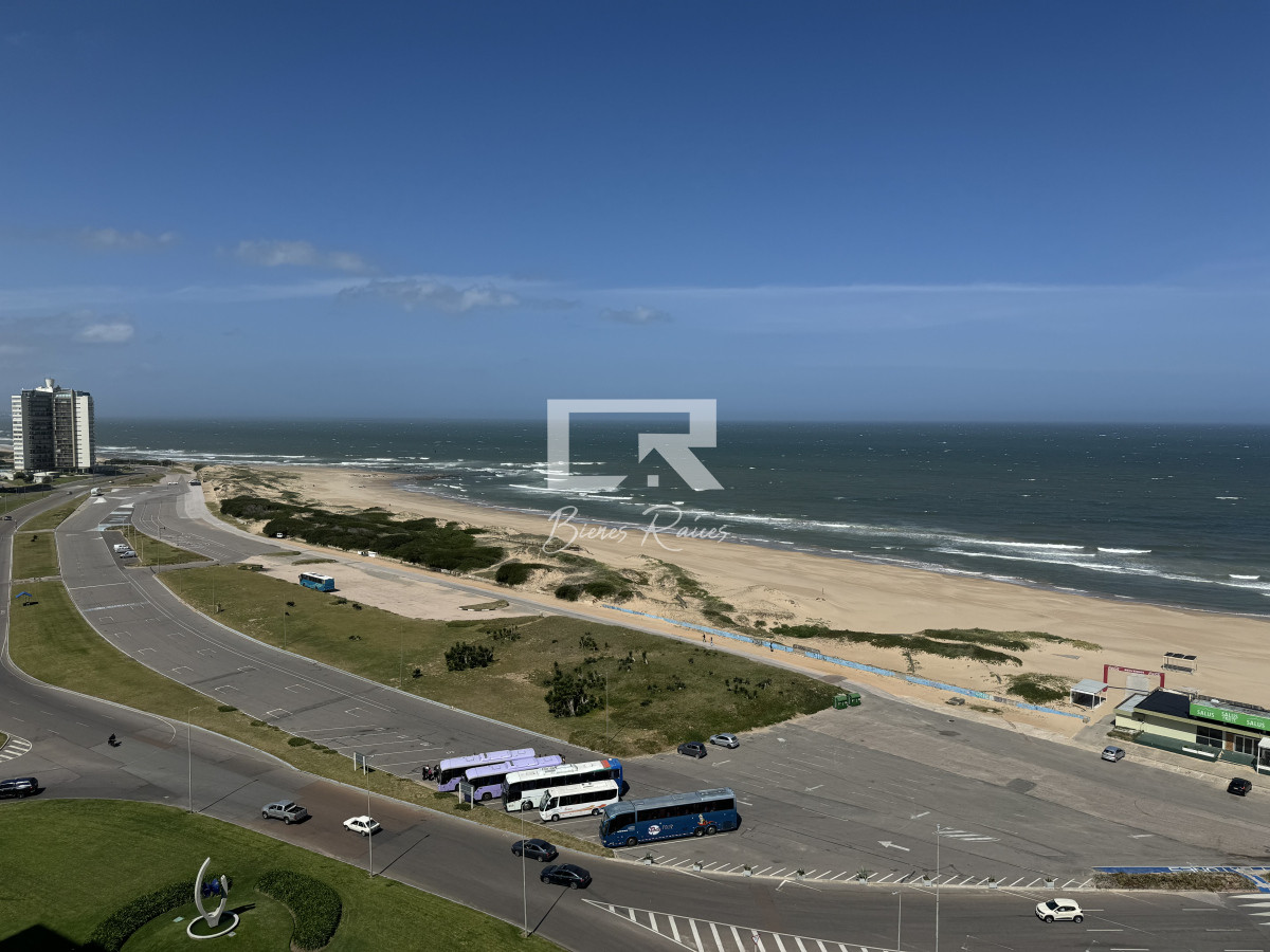 Apartamento ID.787 - TORRE IMPERIAL II PREMIUM 4 DORMITORIOS EN SUITE