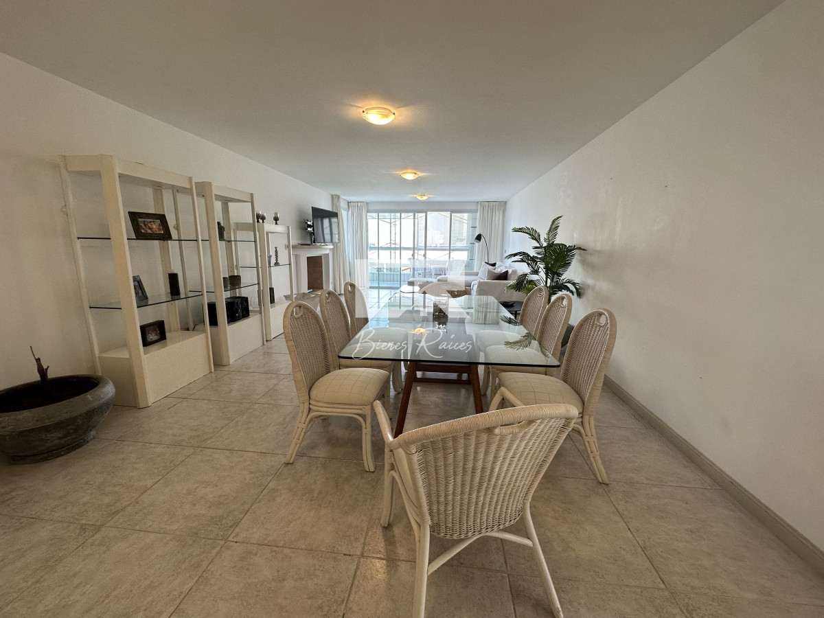 Apartamento ID.608 - EN VENTA 3 DORMITORIOS 2 EN SUITE !!!
