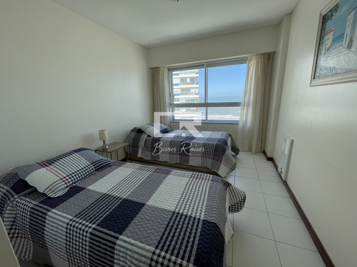 Apartamento ID.738 - BRAVA  3 DORMITORIOS , CON TODOS LOS SERVICIOS 