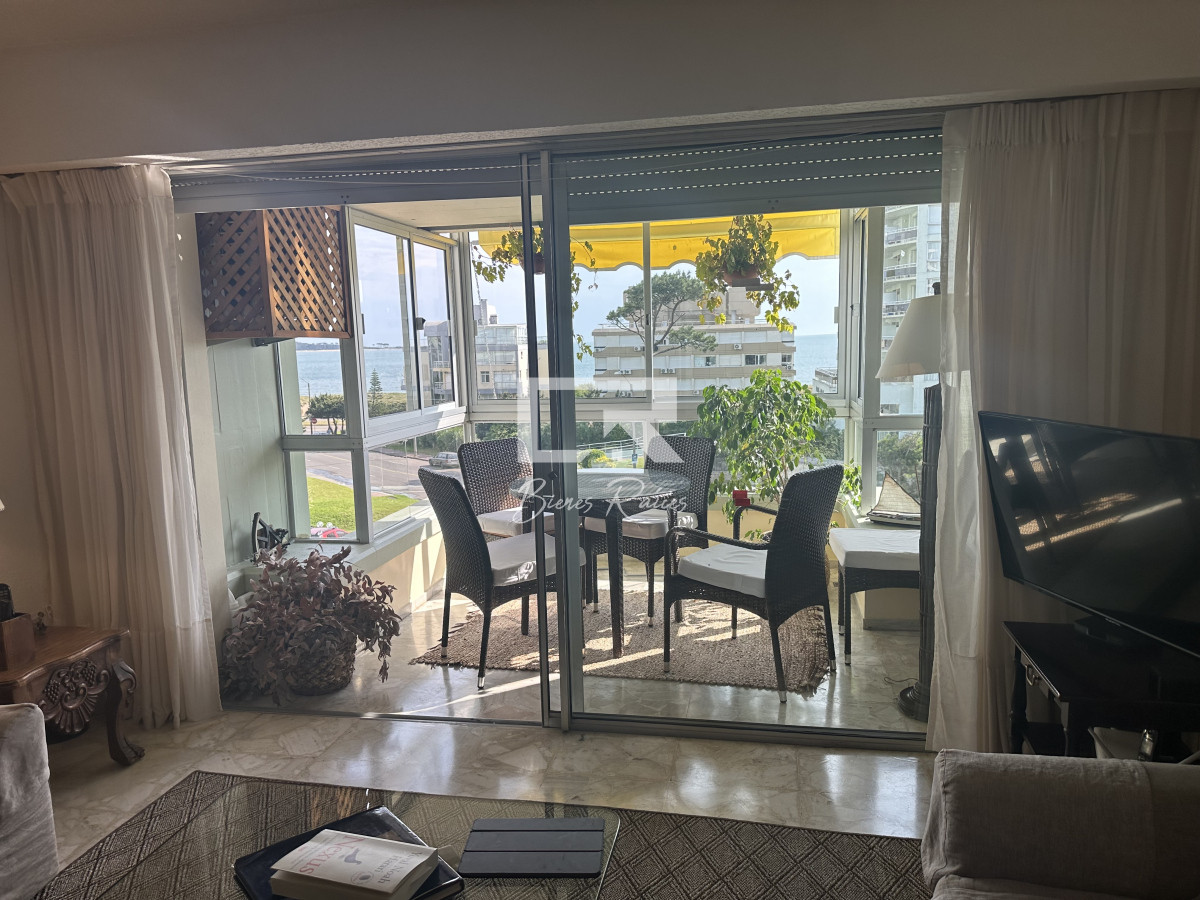 Apartamento ID.775 - FRAGATA FRENTE AL MAR PARADA 19 3 DORMITORIOS ALQUILER TEMPORADA PUNTA DEL ESTE