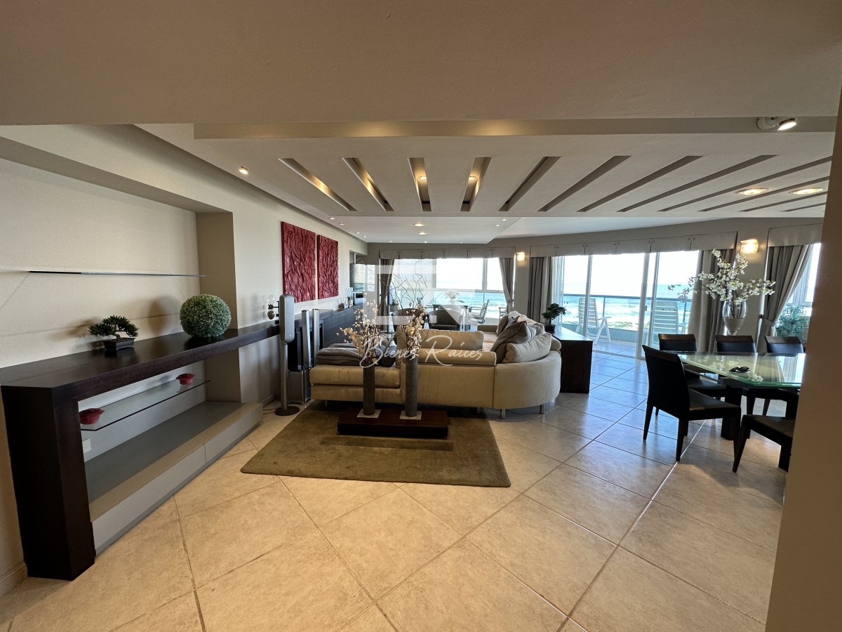 Apartamento ID.222 - SUPER APARTAMETNO EN LA BRAVA, 3 DORMITORIOS Y DEP. PARRILLERO PROPIO EN VENTA PUNTA DEL ESTE