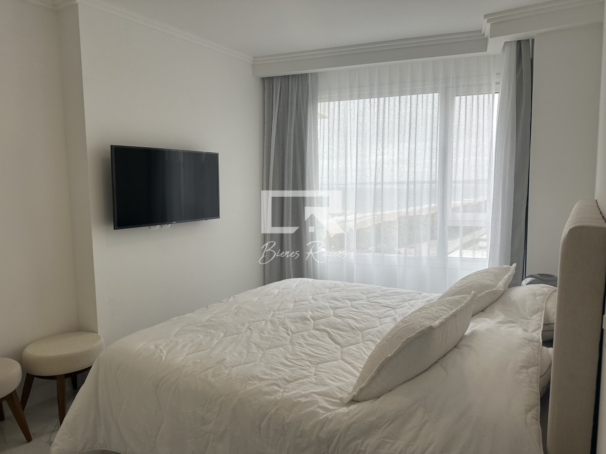 Apartamento ID.744 - PARAMOUNT ALQUILER ENERO EN PUNTA DEL ESTE, SUPER PREMIUM 2 DORMITORIOS