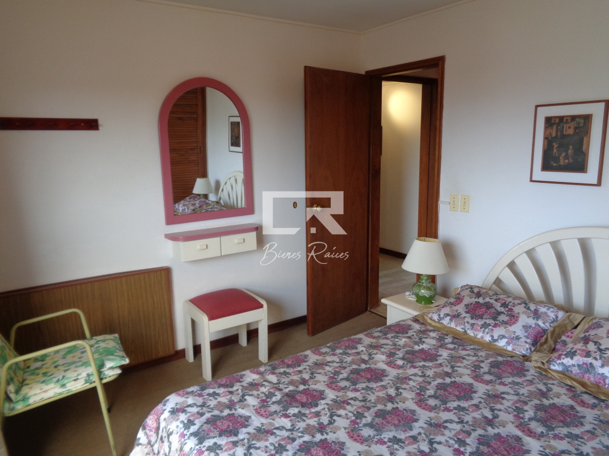 Apartamento ID.678 - ROOSEVELT TERRAZA CON PARRILLERO PROPIO 3 DORMITORIOS EN VENTA