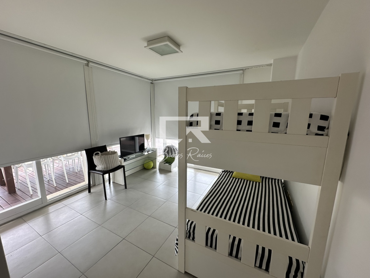Apartamento ID.499 - ALQUILER  3 DORMITORIOS PENT HOUSE, ESPECTACULAR VISTA