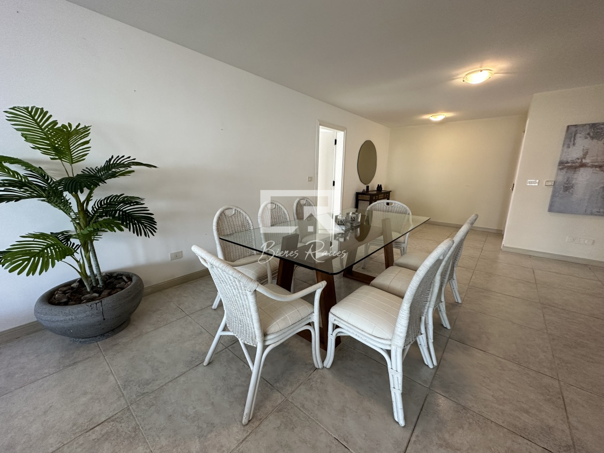 Apartamento ID.608 - EN VENTA 3 DORMITORIOS 2 EN SUITE !!!