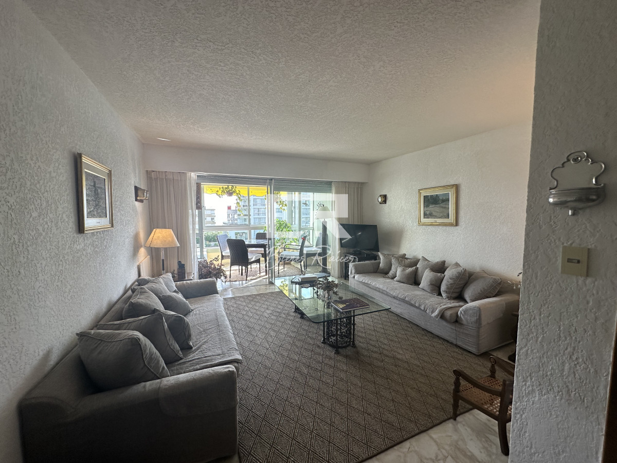 Apartamento ID.775 - FRAGATA FRENTE AL MAR PARADA 19 3 DORMITORIOS ALQUILER TEMPORADA PUNTA DEL ESTE