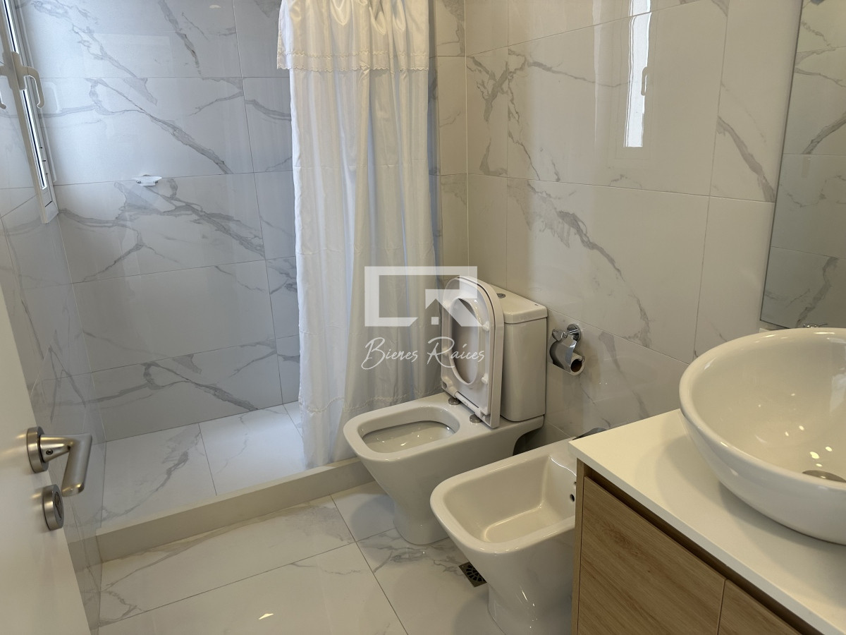 Apartamento ID.744 - PARAMOUNT ALQUILER ENERO EN PUNTA DEL ESTE, SUPER PREMIUM 2 DORMITORIOS