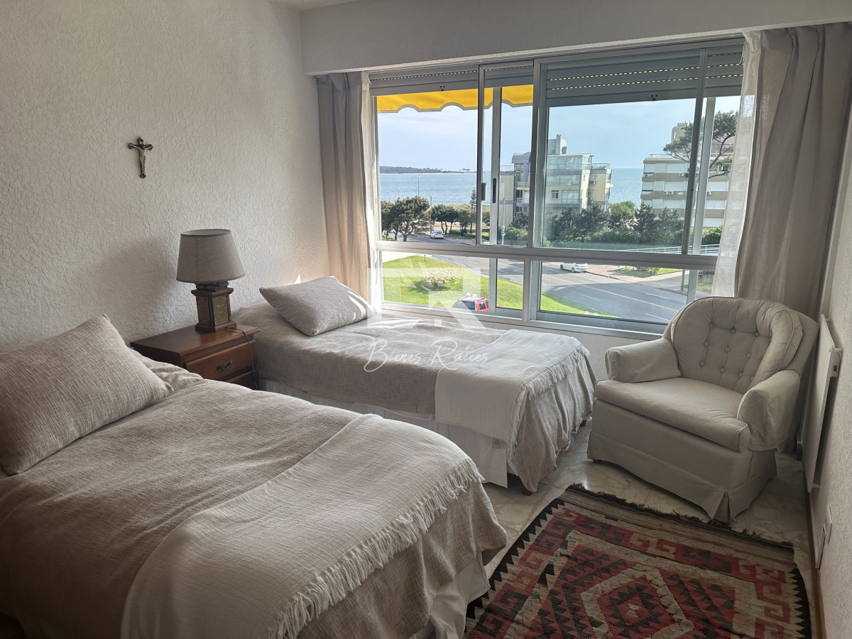 Apartamento ID.775 - FRAGATA FRENTE AL MAR PARADA 19 3 DORMITORIOS ALQUILER TEMPORADA PUNTA DEL ESTE