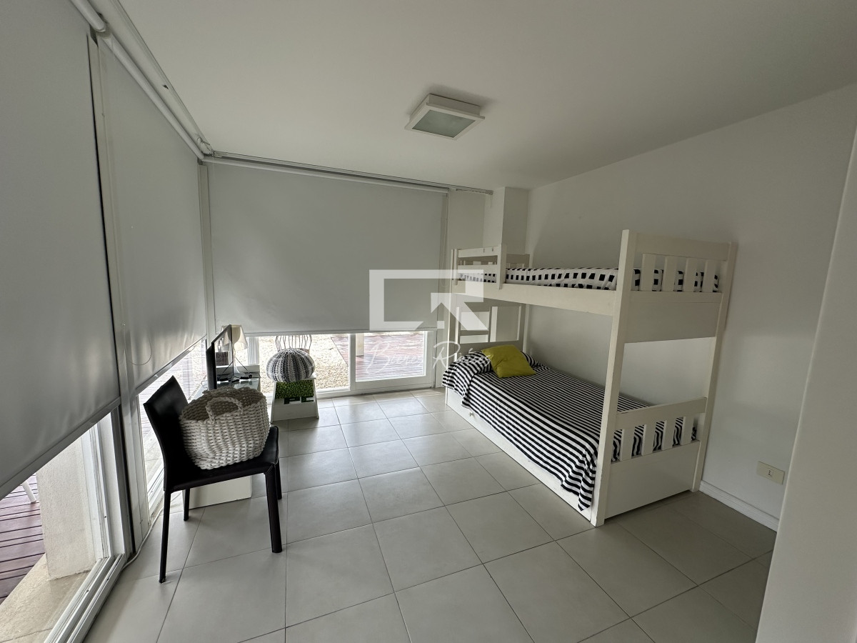 Apartamento ID.499 - ALQUILER  3 DORMITORIOS PENT HOUSE, ESPECTACULAR VISTA