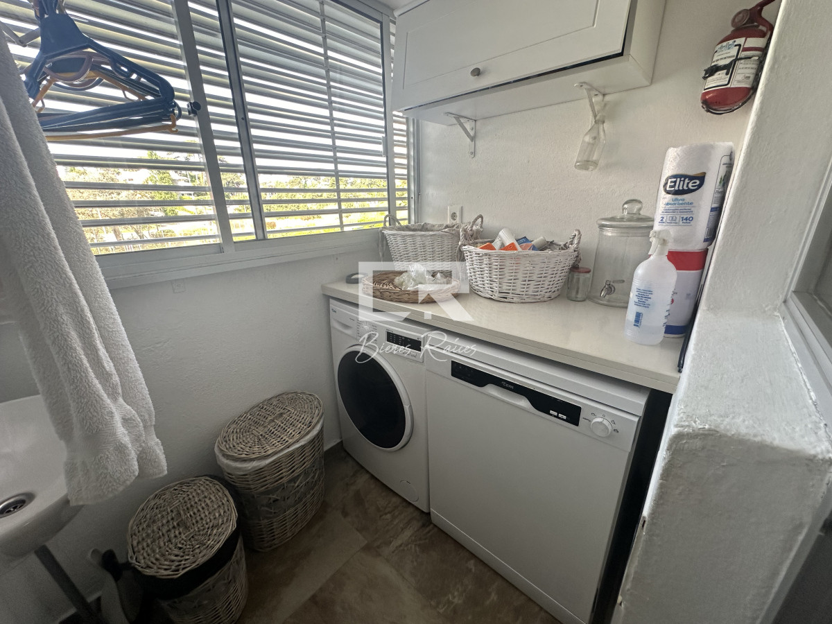 Apartamento ID.775 - FRAGATA FRENTE AL MAR PARADA 19 3 DORMITORIOS ALQUILER TEMPORADA PUNTA DEL ESTE
