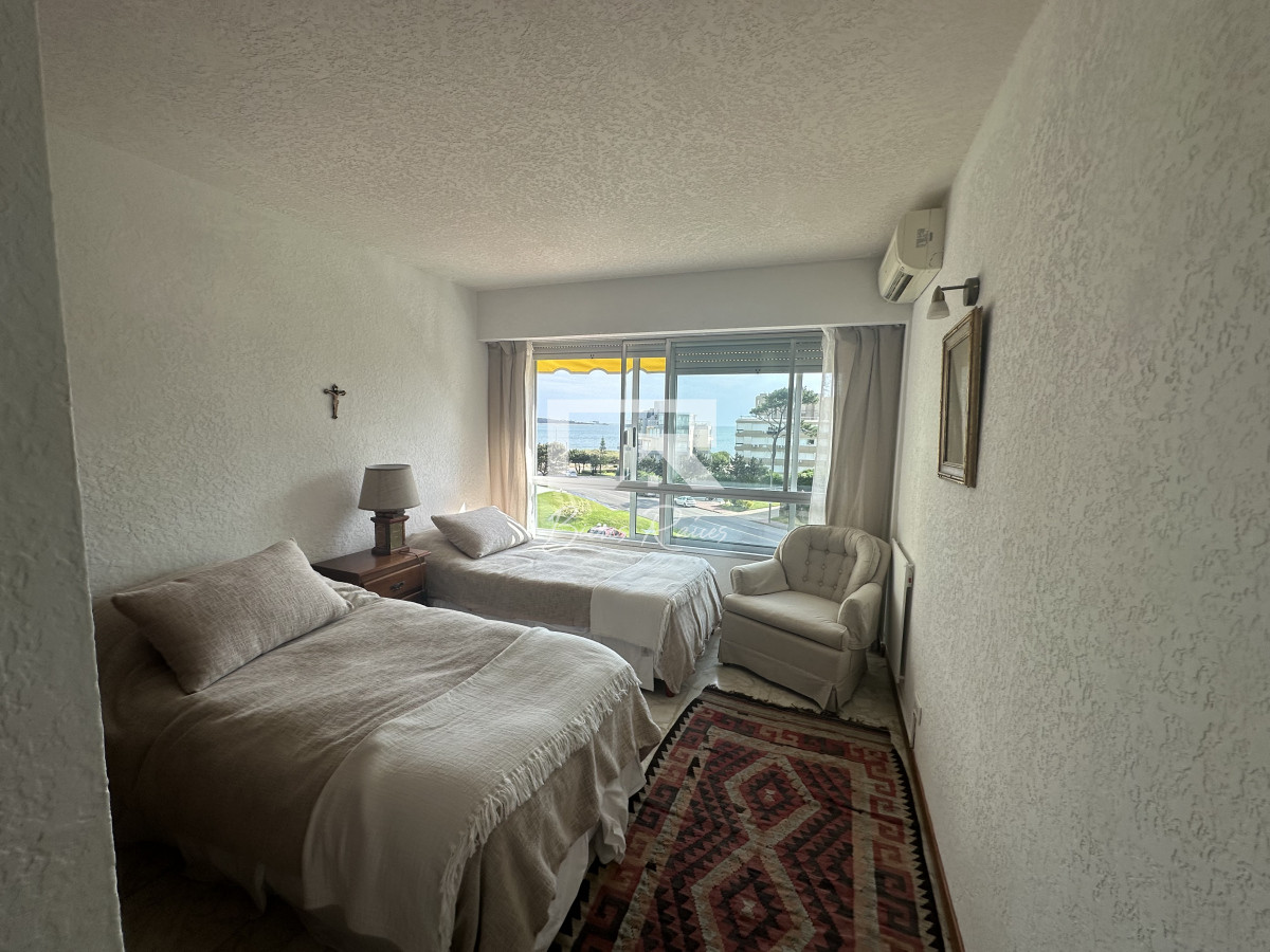 Apartamento ID.775 - FRAGATA FRENTE AL MAR PARADA 19 3 DORMITORIOS ALQUILER TEMPORADA PUNTA DEL ESTE