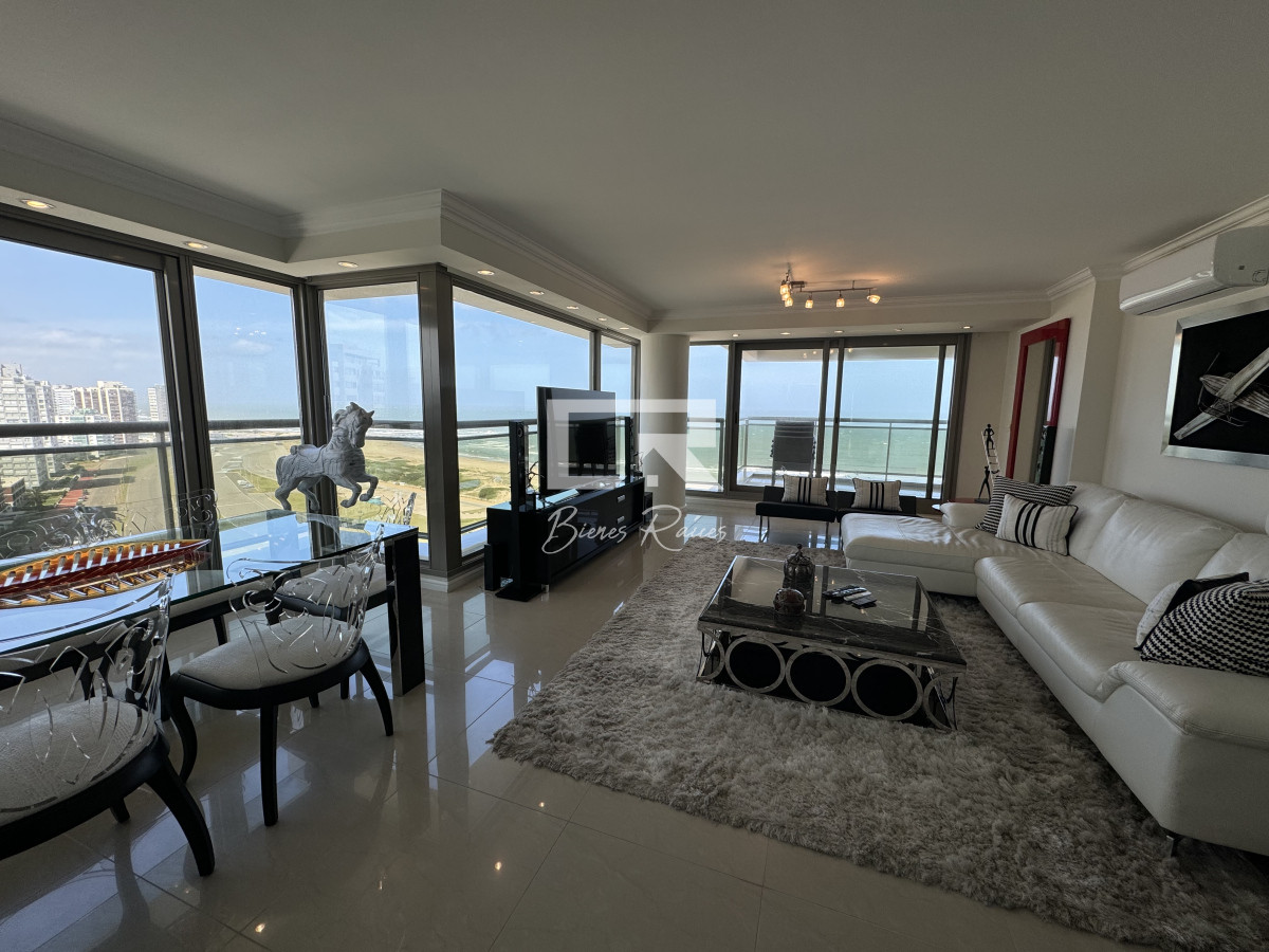 Apartamento ID.787 - TORRE IMPERIAL II PREMIUM 4 DORMITORIOS EN SUITE