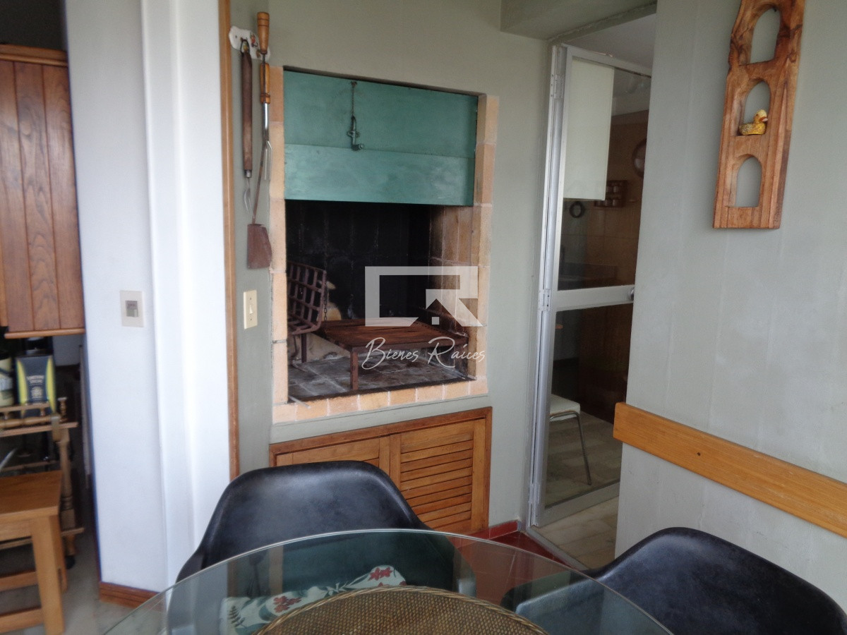 Apartamento ID.678 - ROOSEVELT TERRAZA CON PARRILLERO PROPIO 3 DORMITORIOS EN VENTA