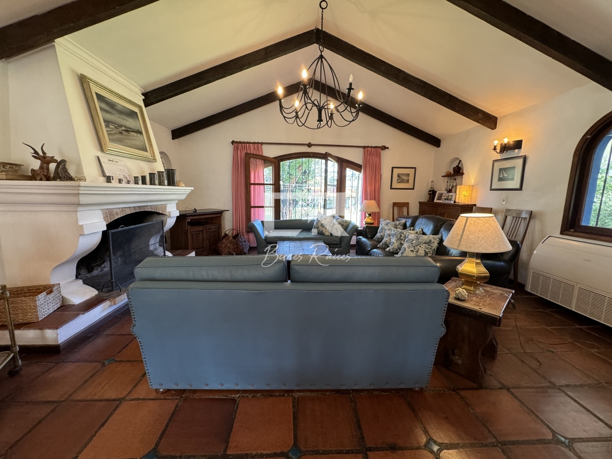 Casa ID.731 - Espectacular casa en venta, estilo colonial, San Rafael, venta, Punta del Este