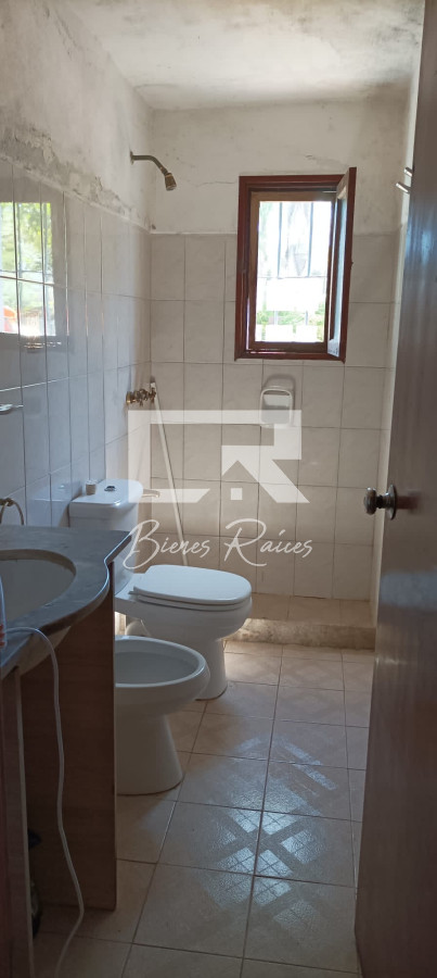 Casa ID.536 - CASA EN VENTA EN ALTOS DE PINARES CON EXCELENTE TERRENO
