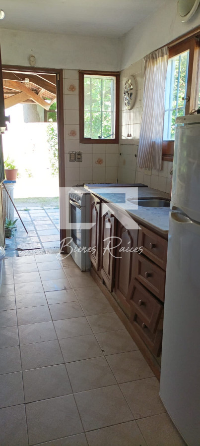 Casa ID.536 - CASA EN VENTA EN ALTOS DE PINARES CON EXCELENTE TERRENO