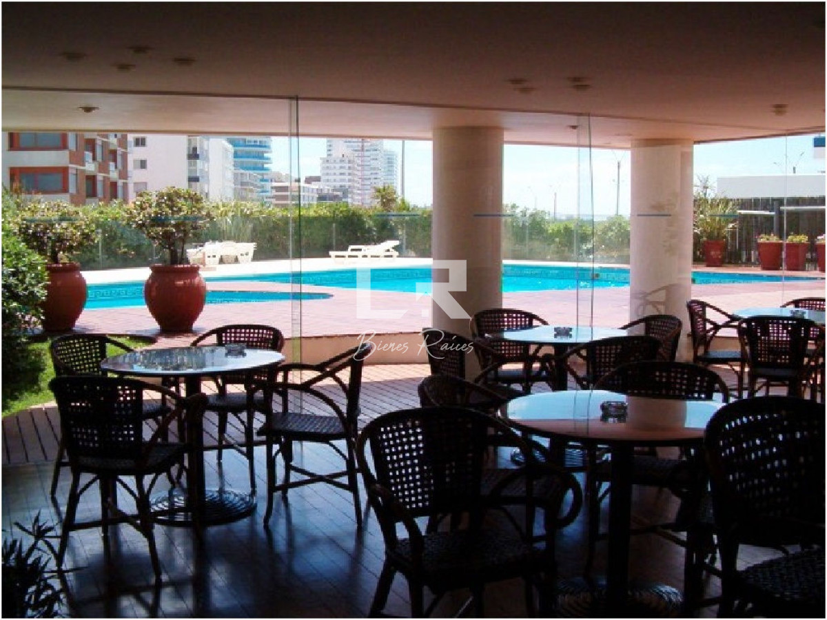 Apartamento ID.738 - BRAVA  3 DORMITORIOS , CON TODOS LOS SERVICIOS 