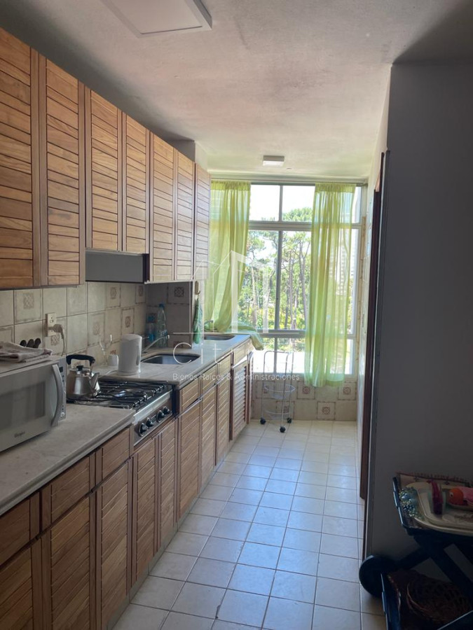 Apartamento ID.1604 - ALQUILER ANUAL 3 DORMITORIOS Y DEP ROOSEVELT PUNTA DEL ESTE