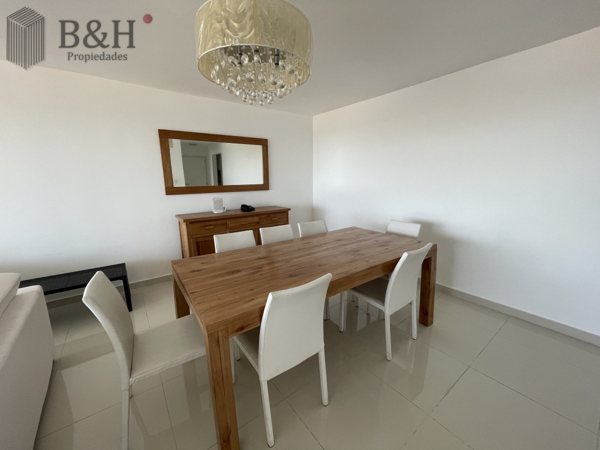 Apartamento ID.2022 - FRENTE AL MAR, 3 DORMITORIOS, 2 BAÑOS,  EN VENTA , PUNTA DEL ESTE