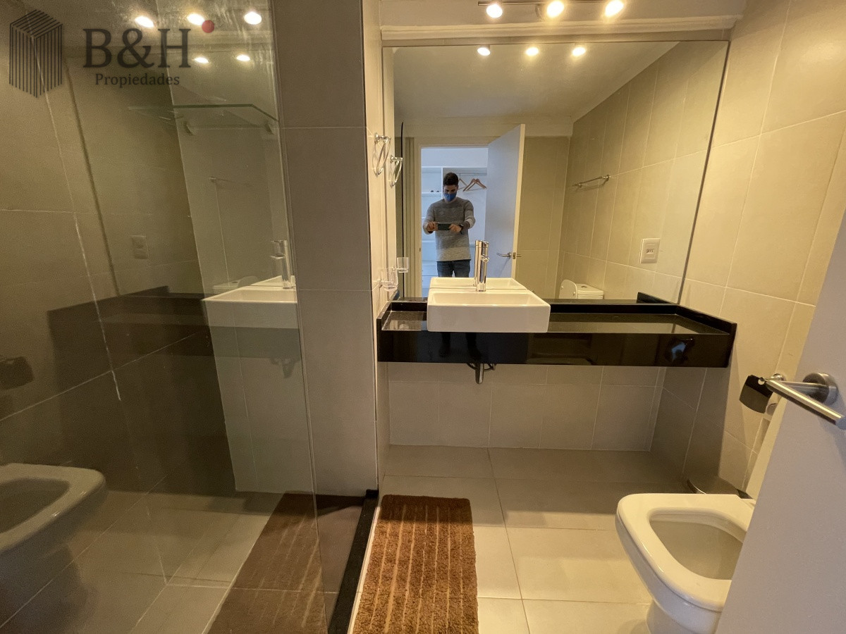 Apartamento ID.2022 - FRENTE AL MAR, 3 DORMITORIOS, 2 BAÑOS,  EN VENTA , PUNTA DEL ESTE