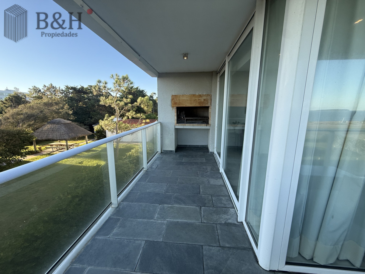 Apartamento ID.7757 - DIVINO APARTAMENTO EN VENTA PUNTA DEL ESTE DE 2 DORMITORIOS