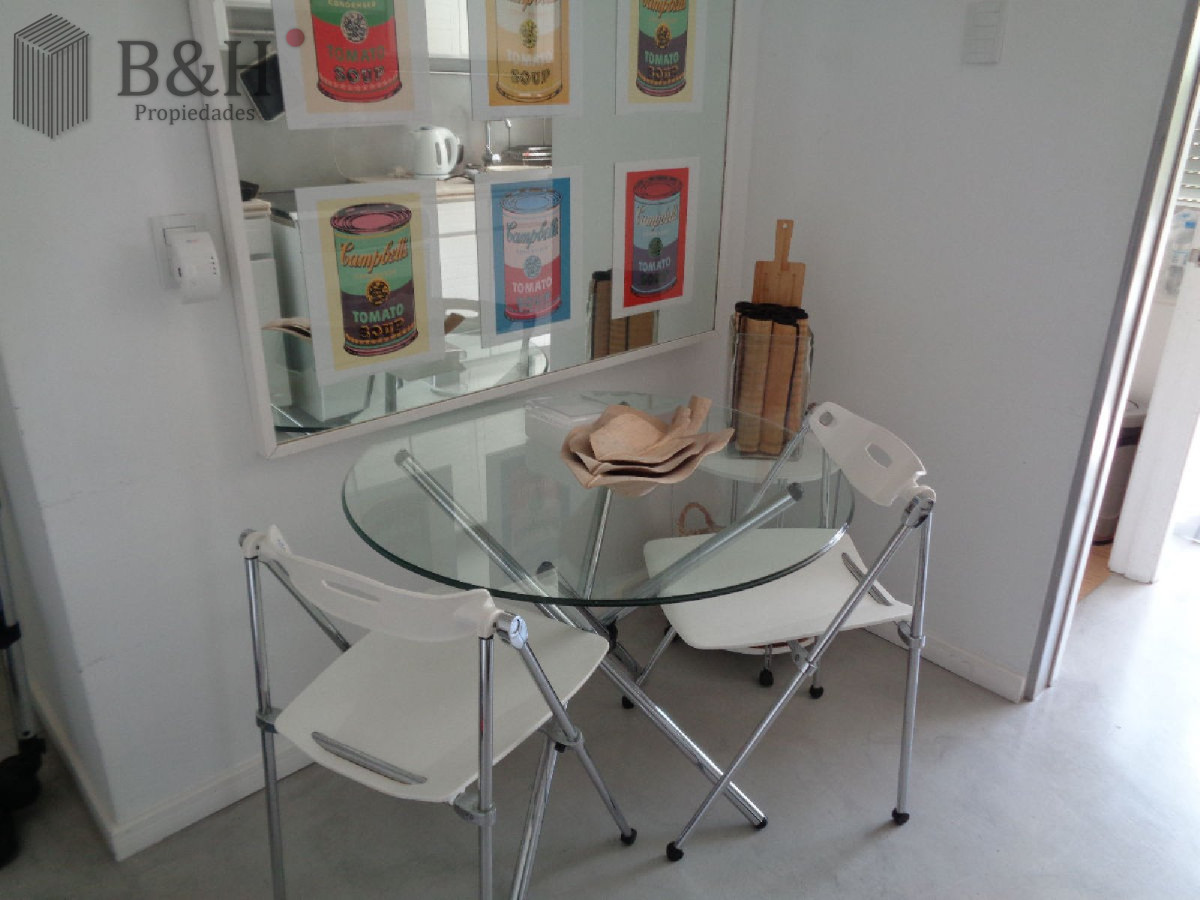 Apartamento ID.7062 - Excelente ubicacion en Punta del Este, 2 dormitorios, 2 baños y dep VENTA 
