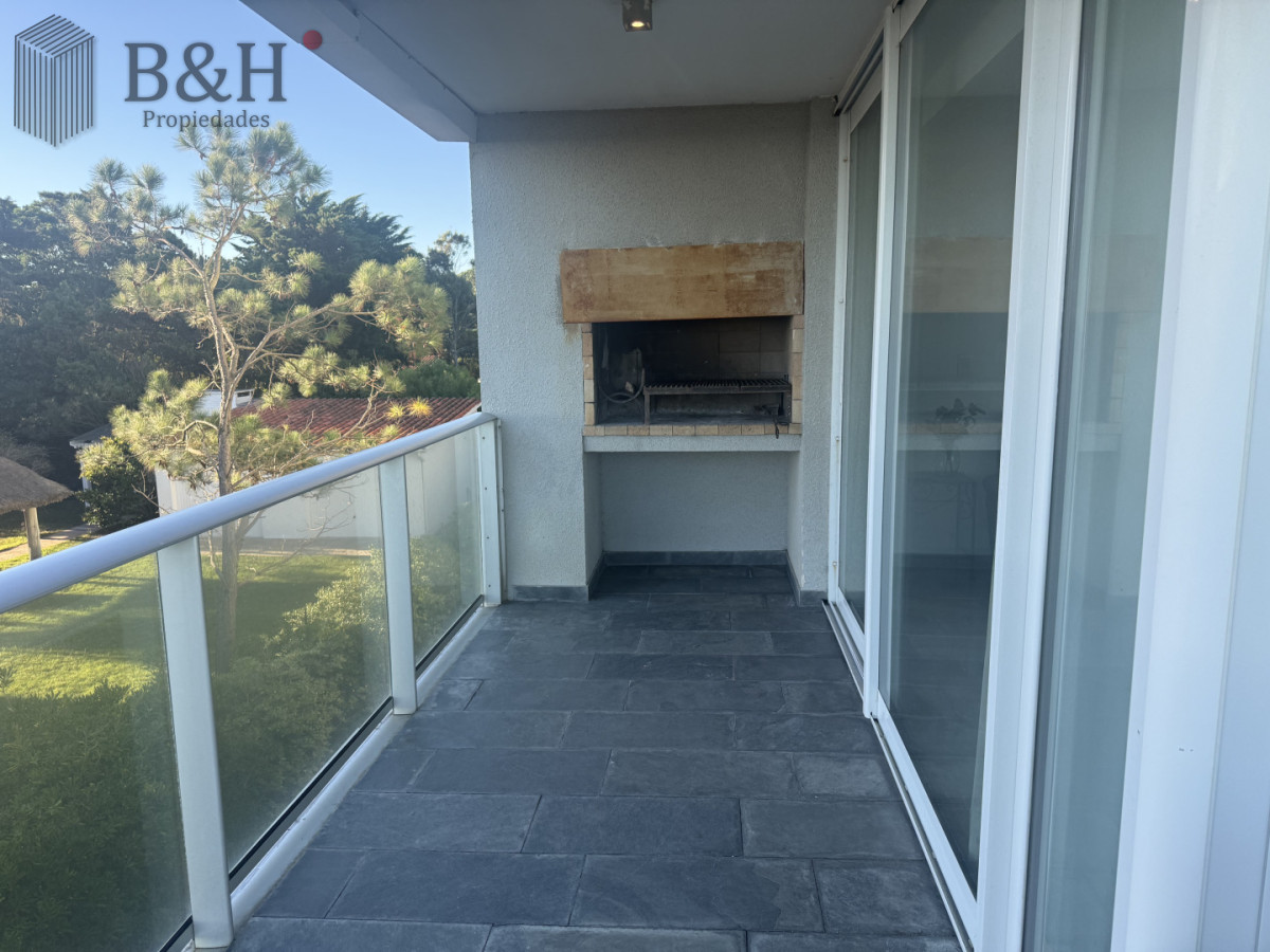 Apartamento ID.7757 - DIVINO APARTAMENTO EN VENTA PUNTA DEL ESTE DE 2 DORMITORIOS