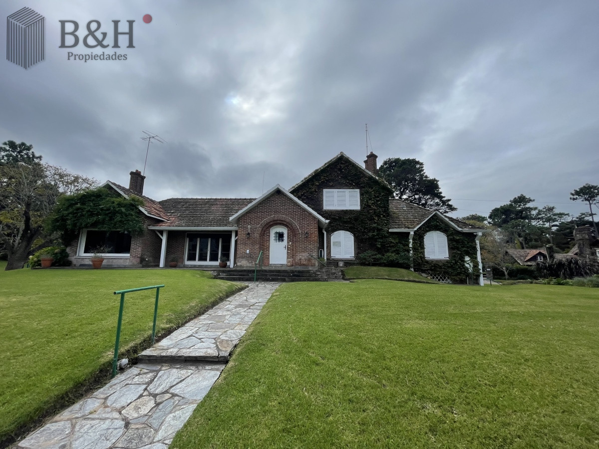 Golf - GoPunta - Portal Inmobiliario de Punta del Este - Maldonado