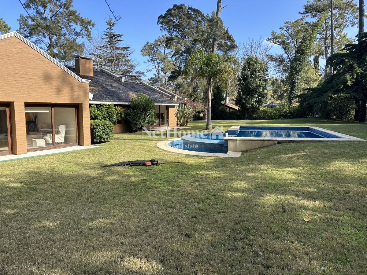 Casa ID.36 - San Rafael Casa 4 dormitorios con Piscina y Parrillero