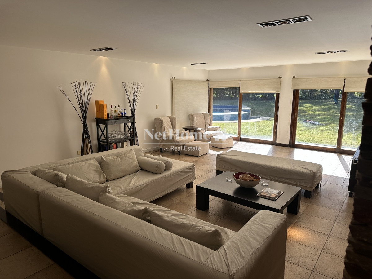 Casa ID.36 - San Rafael Casa 4 dormitorios con Piscina y Parrillero
