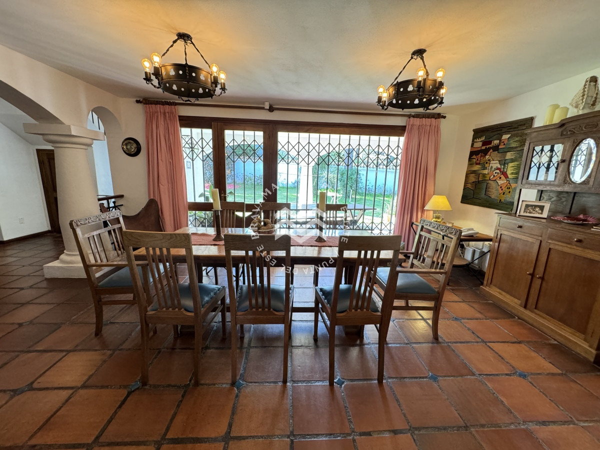 Casa ID.351 - Espectacular casa en venta, estilo colonial, San Rafael, venta, Punta del Este