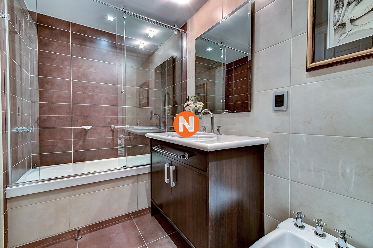 Apartamento Ref.216162 - VENTA APARTAMENTO PREMIUN, PUNTA DEL ESTE 4 DORMITORIOS