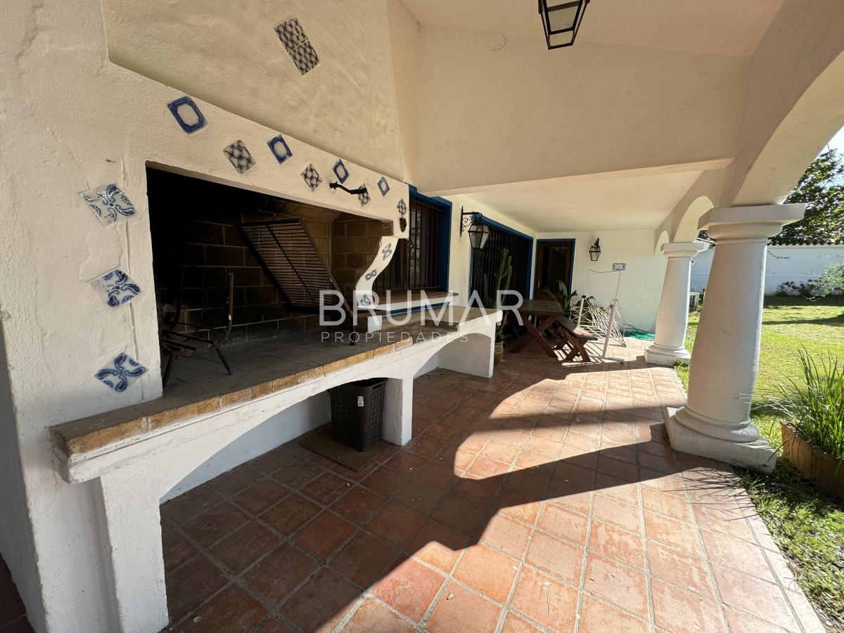 Casa ID.614 - Espectacular casa en venta, estilo colonial, San Rafael, venta, Punta del Este