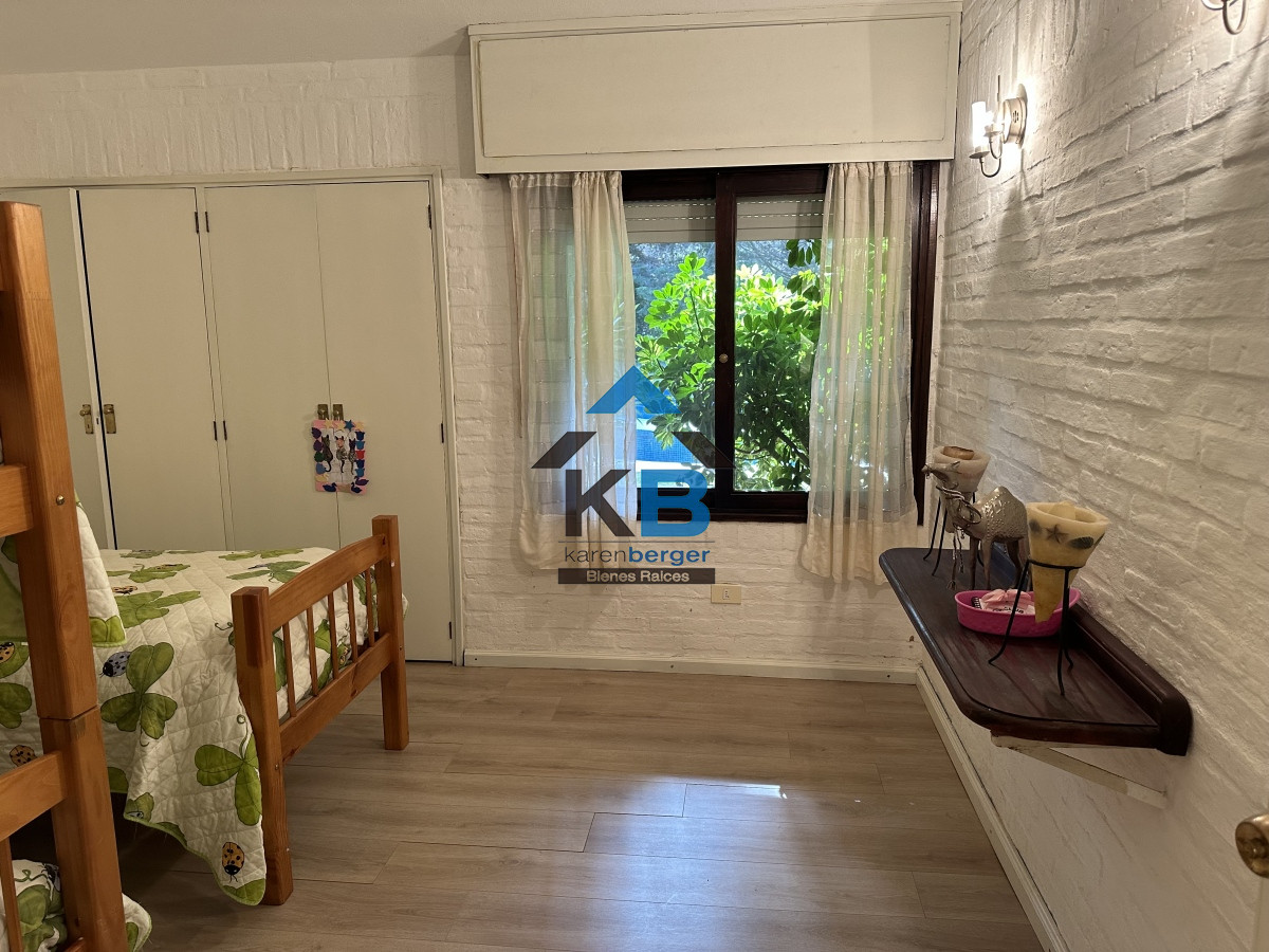 Casa ID.433 - SAN RAFAEL, PUNTA DEL ESTE EN VENTA CASA 4 DORMITORIOS PISCINA
