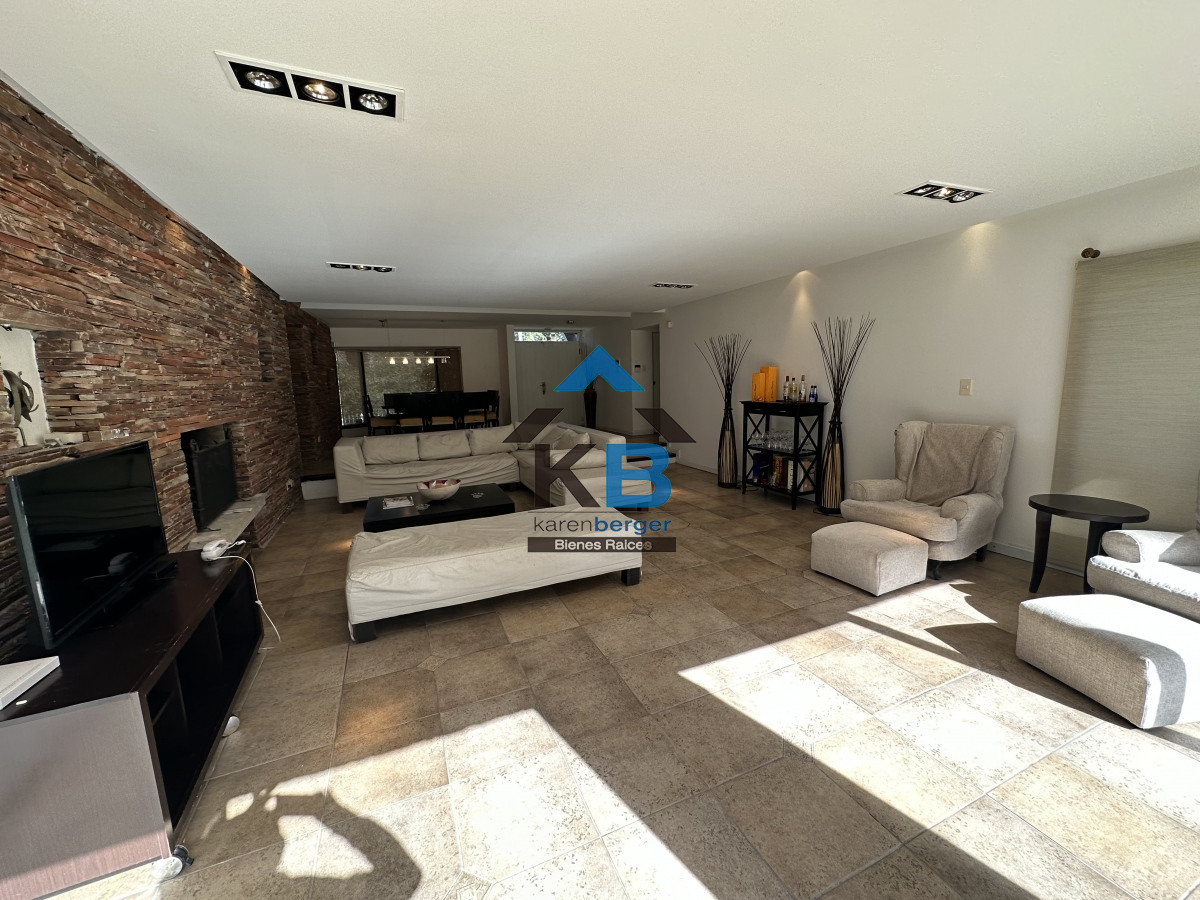 Casa ID.433 - SAN RAFAEL, PUNTA DEL ESTE EN VENTA CASA 4 DORMITORIOS PISCINA