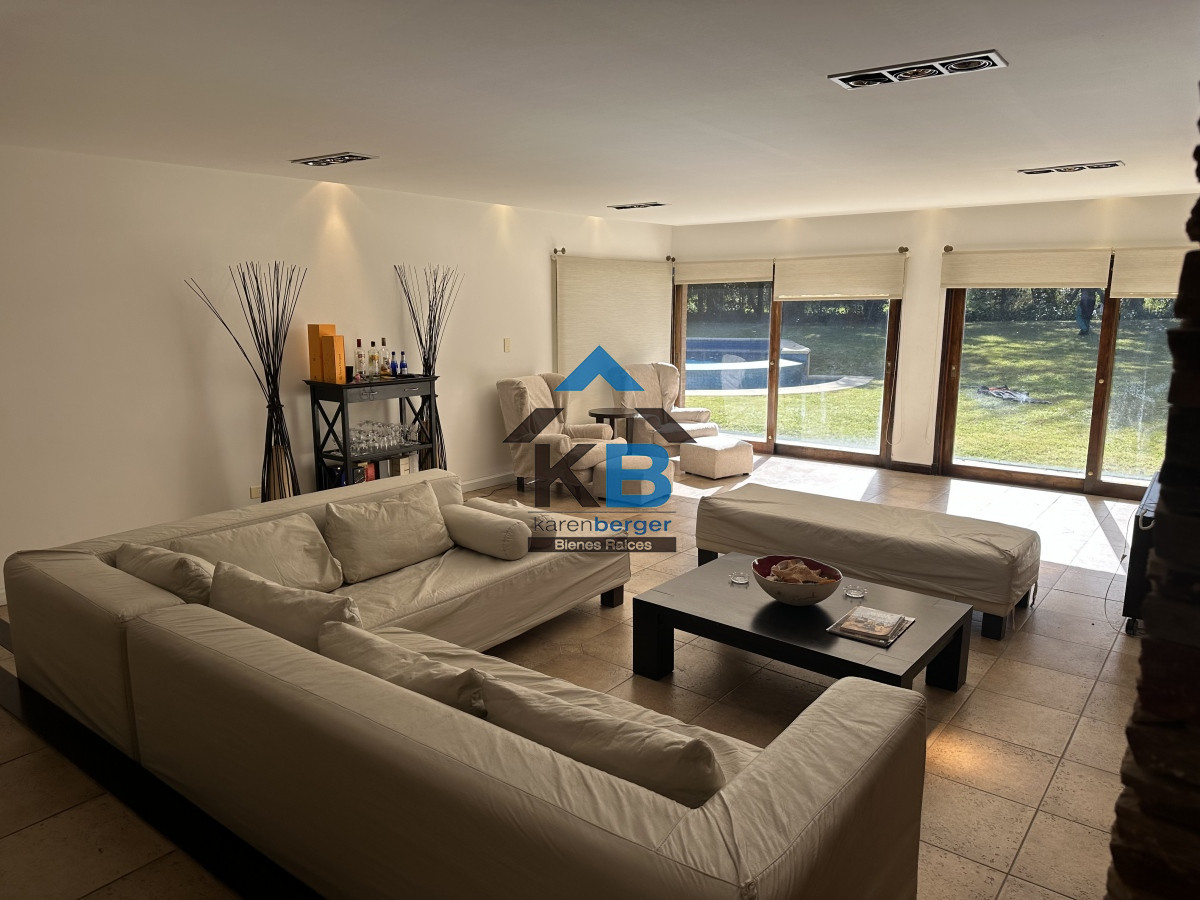Casa ID.433 - SAN RAFAEL, PUNTA DEL ESTE EN VENTA CASA 4 DORMITORIOS PISCINA