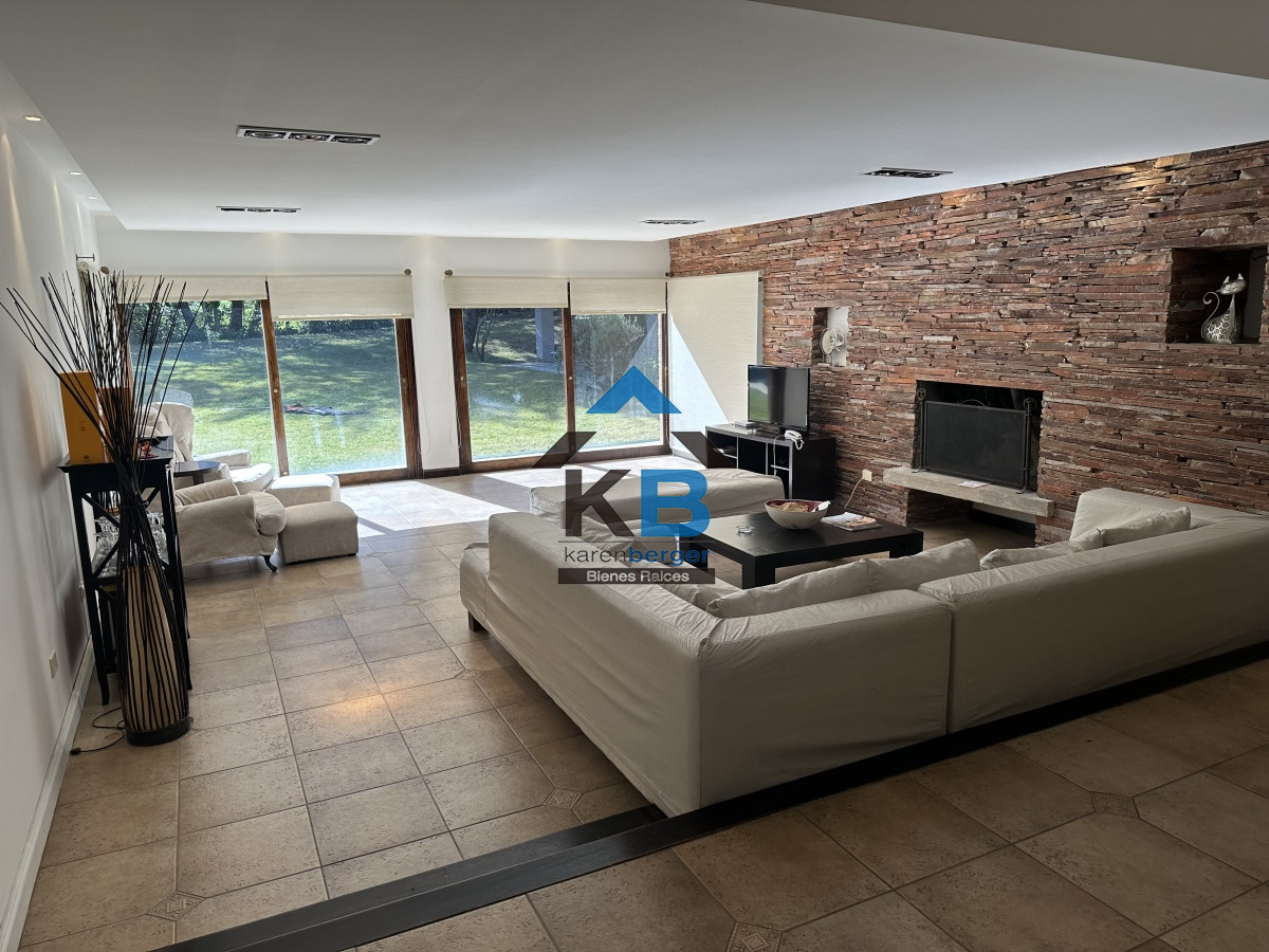 Casa ID.433 - SAN RAFAEL, PUNTA DEL ESTE EN VENTA CASA 4 DORMITORIOS PISCINA
