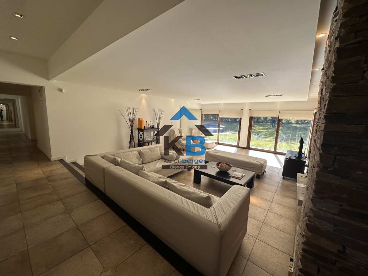 Casa ID.433 - SAN RAFAEL, PUNTA DEL ESTE EN VENTA CASA 4 DORMITORIOS PISCINA