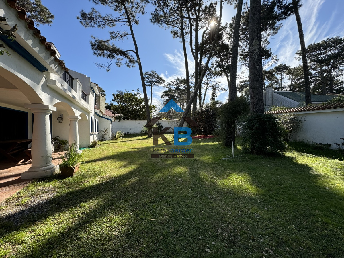 Casa ID.434 - Espectacular casa en venta, estilo colonial, San Rafael, venta, Punta del Este