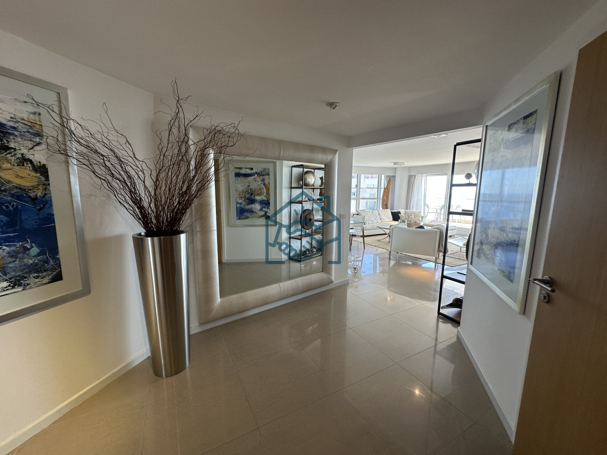 Apartamento ID.1054/ESPECTACULAR-ESTADO-EDIFICIO-EN-ZONA-DE-ENJOY-ALEXANDER- - ESPECTACULAR ESTADO EDIFICIO EN ZONA DE ENJOY ALEXANDER 