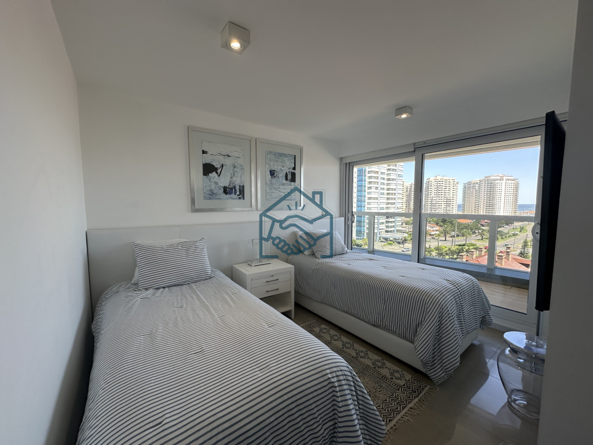 Apartamento ID.1054/ESPECTACULAR-ESTADO-EDIFICIO-EN-ZONA-DE-ENJOY-ALEXANDER- - ESPECTACULAR ESTADO EDIFICIO EN ZONA DE ENJOY ALEXANDER 