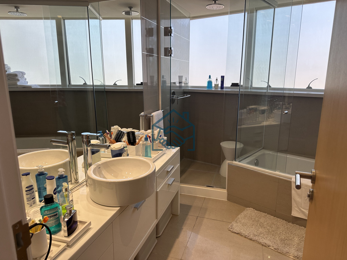 Apartamento ID.1054/ESPECTACULAR-ESTADO-EDIFICIO-EN-ZONA-DE-ENJOY-ALEXANDER- - ESPECTACULAR ESTADO EDIFICIO EN ZONA DE ENJOY ALEXANDER 