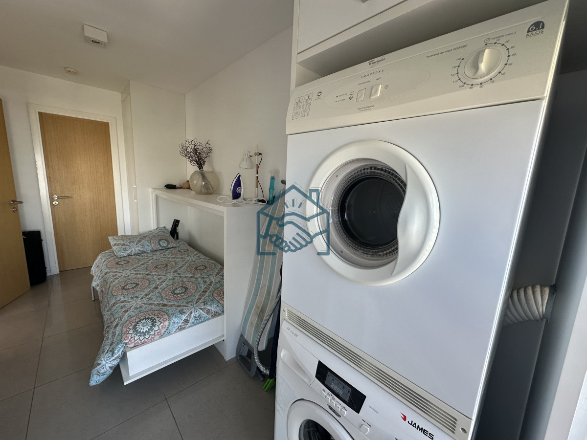 Apartamento ID.1054/ESPECTACULAR-ESTADO-EDIFICIO-EN-ZONA-DE-ENJOY-ALEXANDER- - ESPECTACULAR ESTADO EDIFICIO EN ZONA DE ENJOY ALEXANDER 