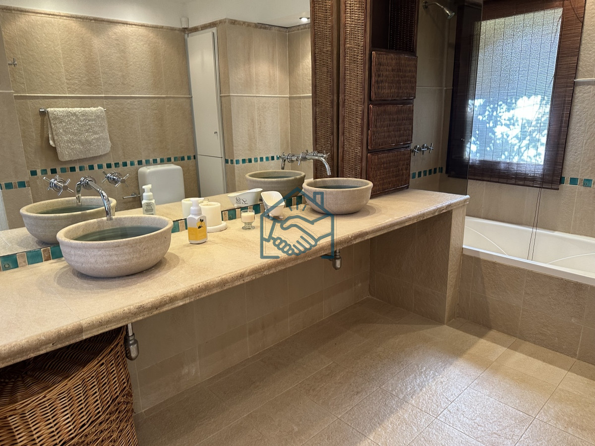 Casa ID.461/SAN-RAFAEL,-PUNTA-DEL-ESTE-EN-VENTA-CASA-4-DORMITORIOS-PISCINA - SAN RAFAEL, PUNTA DEL ESTE EN VENTA CASA 4 DORMITORIOS PISCINA