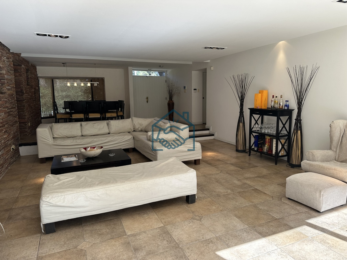 Casa ID.461/SAN-RAFAEL,-PUNTA-DEL-ESTE-EN-VENTA-CASA-4-DORMITORIOS-PISCINA - SAN RAFAEL, PUNTA DEL ESTE EN VENTA CASA 4 DORMITORIOS PISCINA